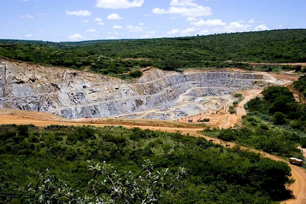 Read more about the article Impacto do e Controle de Poeira na Mineração no Brasil: Um Desafio Compartilhado