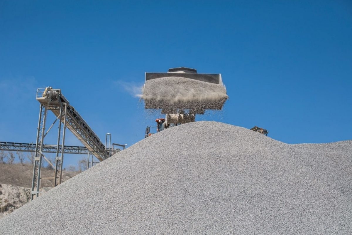 Dust Control in Industrial Minerals Mining